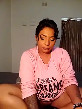 indianstormxo  online show from 11/24/25, 09:31