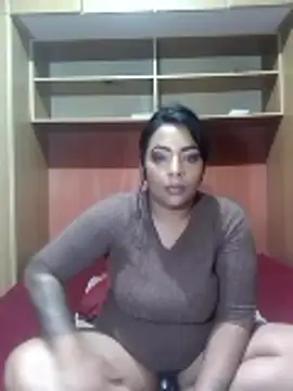 Snapshot of indianstormxo_ chatting on 01/19/26, 01:15 indianstormxo online show from 01/19/26, 01:15