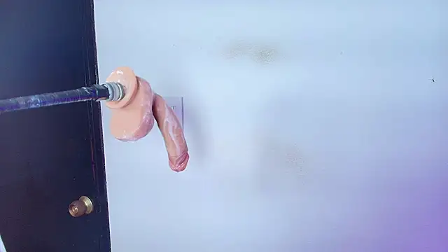 Snapshot of Lizz_Tender chatting on 01/30/25, 06:32 Lizz Tender online show from 01/30/25, 06:32