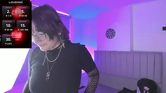 Snapshot of SukiFuyu_ chatting on 01/21/25, 06:34 SukiFuyu  online show from 01/21/25, 06:34