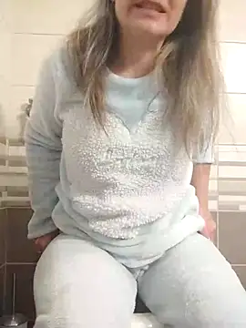 Snapshot of Dark_Angel_22 chatting on 02/25/26, 06:12 Dark Angel 22 online show from 02/25/26, 06:12