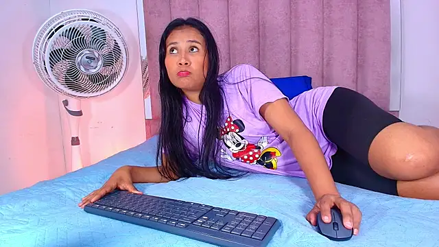 anisha x online show from 09/17/25, 07:26