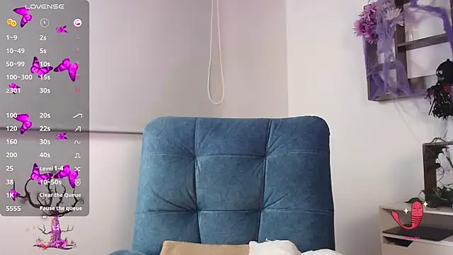 Snapshot of Giinger_gap chatting on 10/30/25, 04:14 Giinger gap online show from 10/30/25, 04:14