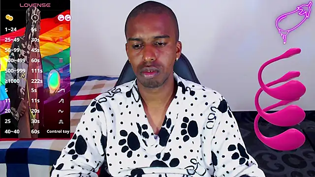 Snapshot of mrjhon26 chatting on 06/19/26, 05:50 mrjhon26 online show from 06/19/26, 05:50