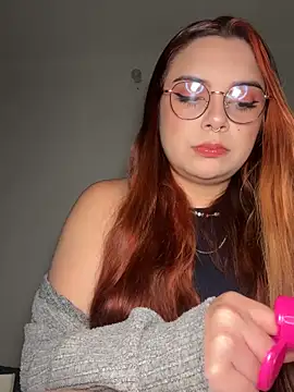 NatyOlson online show from 11/05/25, 04:23