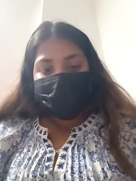 Snapshot of Hotmilfxox chatting on 01/05/25, 02:08 Hotmilfxox online show from 01/05/25, 02:08