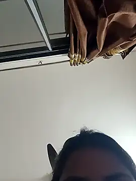 Snapshot of Hotmilfxox chatting on 02/01/25, 05:58 Hotmilfxox online show from 02/01/25, 05:58