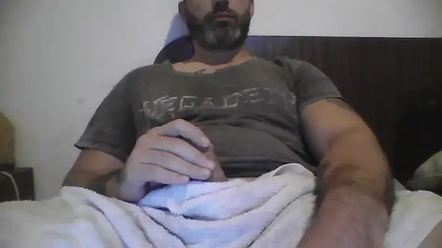 ozzypsico13 online show from 05/01/26, 04:50