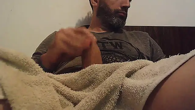 ozzypsico13 online show from 05/02/26, 07:52