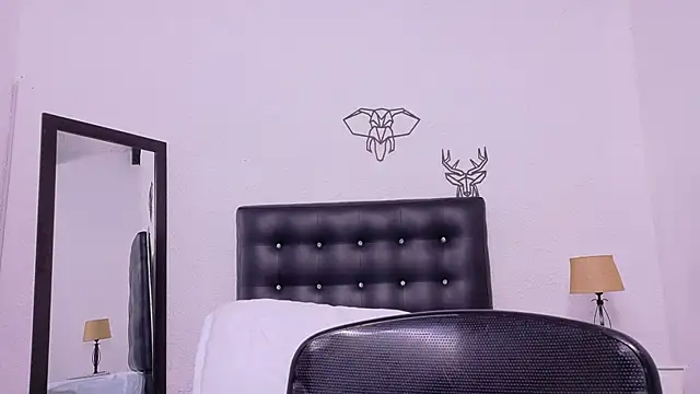 Skinny hottie18 online show from 01/20/25, 04:55