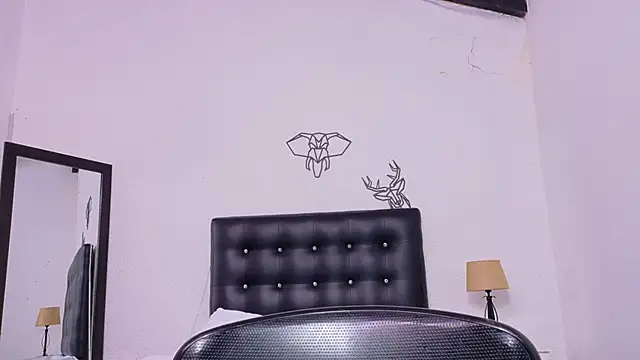 Skinny hottie18 online show from 03/10/25, 05:18