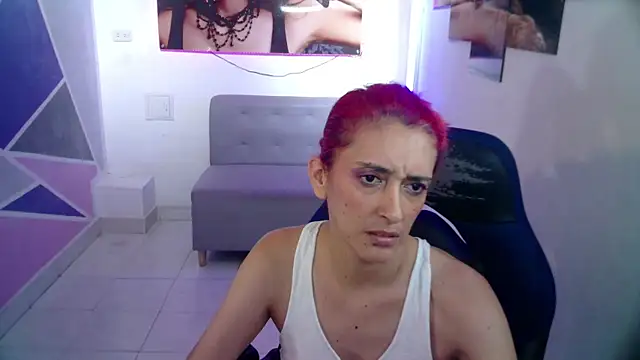 Snapshot of Ruby_Your_Milf chatting on 01/08/25, 02:25 Ruby Your Milf online show from 01/08/25, 02:25