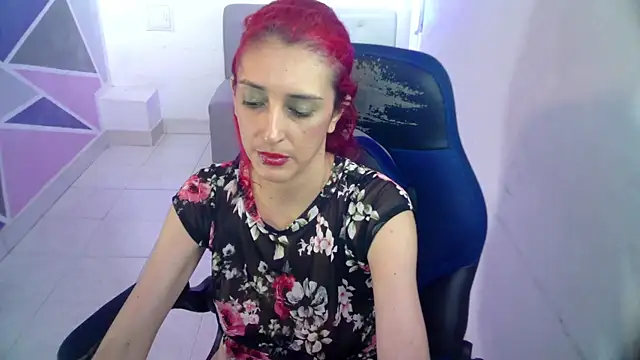 Snapshot of Ruby_Your_Milf chatting on 01/08/25, 05:59 Ruby Your Milf online show from 01/08/25, 05:59