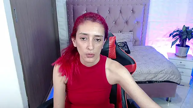 Snapshot of Ruby_Your_Milf chatting on 01/16/25, 12:02 Ruby Your Milf online show from 01/16/25, 12:02