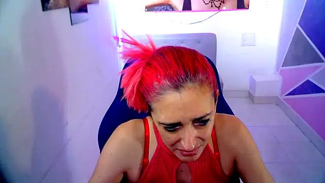 Snapshot of Ruby_Your_Milf chatting on 01/30/25, 03:00 Ruby Your Milf online show from 01/30/25, 03:00