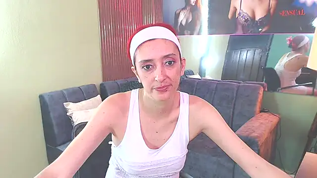 Snapshot of Ruby_Your_Milf chatting on 02/28/25, 12:10 Ruby Your Milf online show from 02/28/25, 12:10