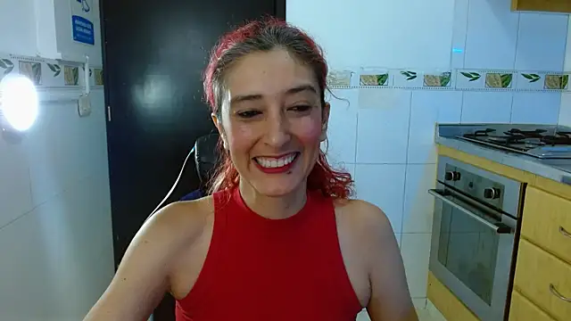 Snapshot of Ruby_Your_Milf chatting on 12/16/25, 06:35 Ruby Your Milf online show from 12/16/25, 06:35