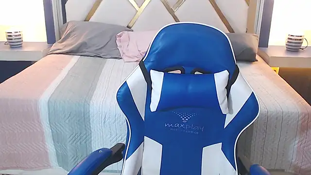 Ruby Your Milf online show from 06/11/26, 12:32
