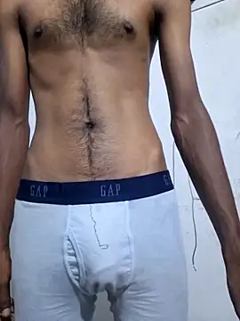 malayali kunna online show from 04/15/26, 02:46