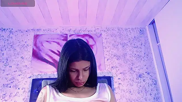 Snapshot of Zoee_babygirl chatting on 02/01/25, 12:58 Zoee babygirl online show from 02/01/25, 12:58