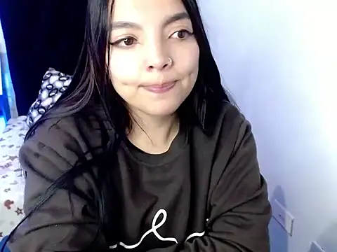 Snapshot of loren_tits24 chatting on 08/07/26, 11:07 loren tits24 online show from 08/07/26, 11:07