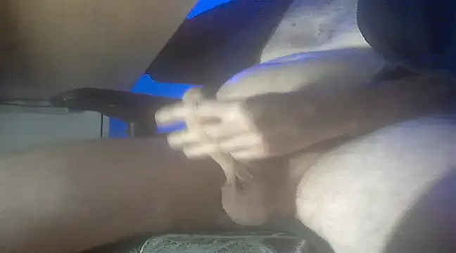 Snapshot of fanfancoquinFR chatting on 01/10/25, 06:49 fanfancoquinFR online show from 01/10/25, 06:49