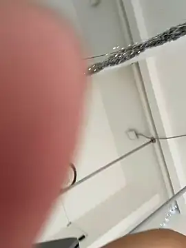 Snapshot of AnnyCherry_ chatting on 12/22/24, 05:21 AnnyCherry online show from 12/22/24, 05:21