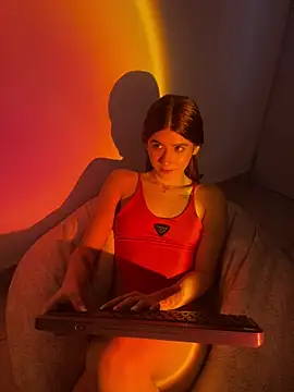 Snapshot of AnnyCherry_ chatting on 01/09/25, 05:54 AnnyCherry online show from 01/09/25, 05:54