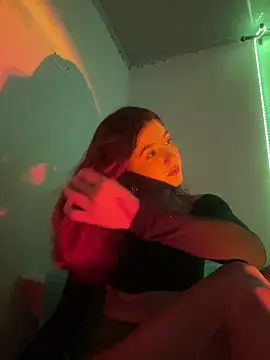 Snapshot of AnnyCherry_ chatting on 01/21/25, 02:00 AnnyCherry online show from 01/21/25, 02:00