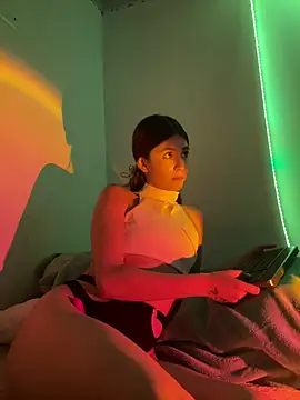 Snapshot of AnnyCherry_ chatting on 01/23/25, 12:14 AnnyCherry online show from 01/23/25, 12:14