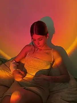 Snapshot of AnnyCherry_ chatting on 01/28/25, 09:19 AnnyCherry online show from 01/28/25, 09:19