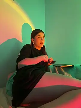 Snapshot of AnnyCherry_ chatting on 02/03/25, 10:00 AnnyCherry online show from 02/03/25, 10:00