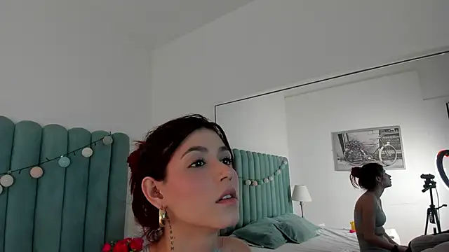 Snapshot of AnnyCherry_ chatting on 03/08/25, 05:43 AnnyCherry online show from 03/08/25, 05:43