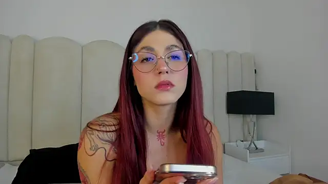 Snapshot of AnnyCherry_ chatting on 09/26/25, 11:20 AnnyCherry online show from 09/26/25, 11:20