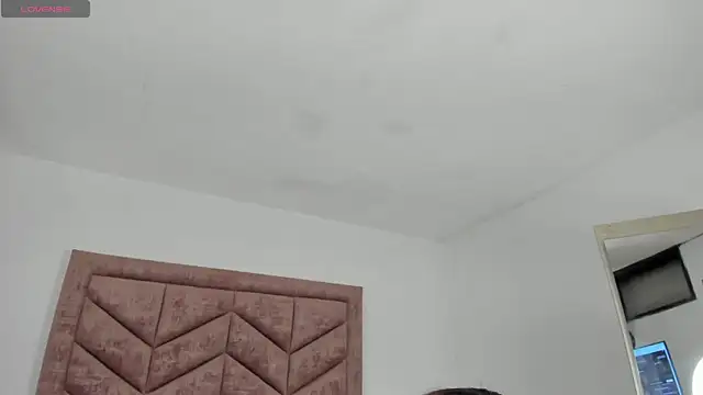 AnnyCherry  online show from 05/06/26, 05:40