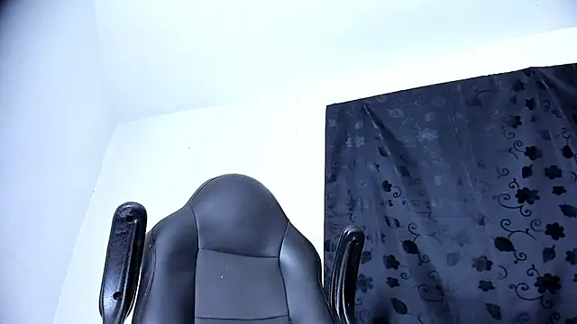 Snapshot of brant_garciabbc chatting on 02/03/25, 03:49 brant garciabbc online show from 02/03/25, 03:49