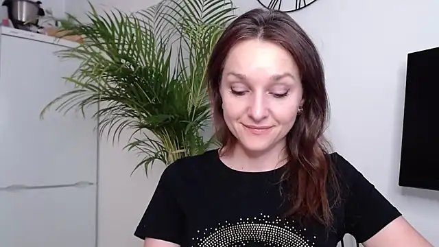 Snapshot of AliciaDesire chatting on 02/19/25, 03:16 AliciaDesire online show from 02/19/25, 03:16