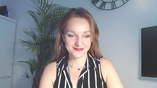 Snapshot of AliciaDesire chatting on 02/03/26, 07:13 AliciaDesire online show from 02/03/26, 07:13