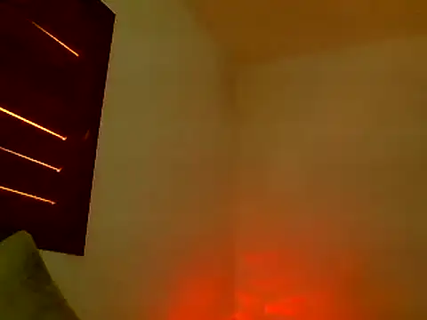 Snapshot of couplemilk chatting on 12/01/24, 05:24 couplemilk online show from 12/01/24, 05:24