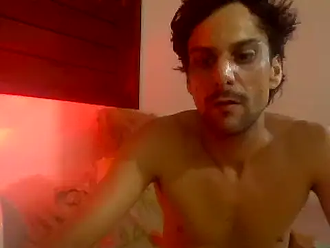 Snapshot of couplemilk chatting on 12/18/24, 02:21 couplemilk online show from 12/18/24, 02:21