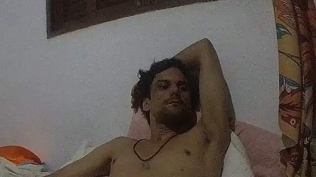 Snapshot of couplemilk chatting on 12/28/24, 01:50 couplemilk online show from 12/28/24, 01:50