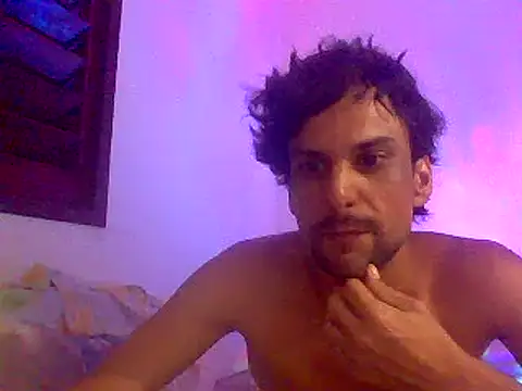 Snapshot of couplemilk chatting on 12/30/24, 02:42 couplemilk online show from 12/30/24, 02:42