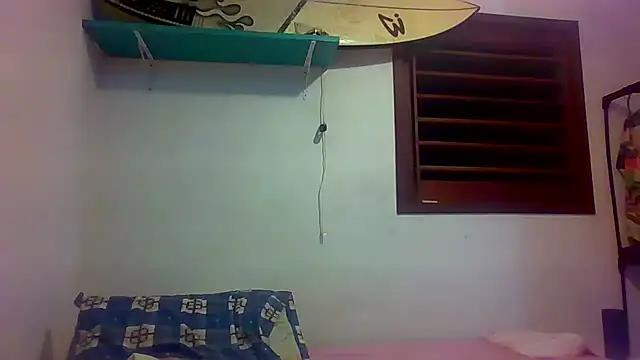 Snapshot of couplemilk chatting on 01/08/25, 10:16 couplemilk online show from 01/08/25, 10:16