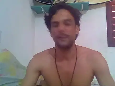 Snapshot of couplemilk chatting on 01/16/25, 06:16 couplemilk online show from 01/16/25, 06:16