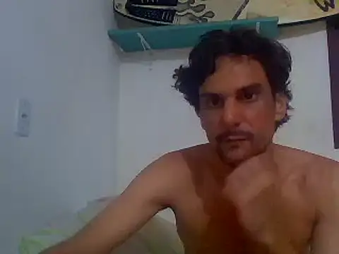 Snapshot of couplemilk chatting on 01/16/25, 10:12 couplemilk online show from 01/16/25, 10:12