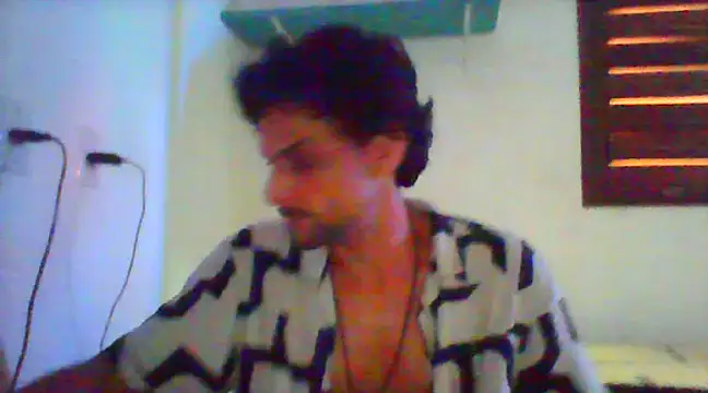 Snapshot of couplemilk chatting on 01/24/25, 08:55 couplemilk online show from 01/24/25, 08:55