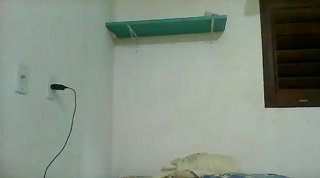 Snapshot of couplemilk chatting on 01/25/25, 12:06 couplemilk online show from 01/25/25, 12:06