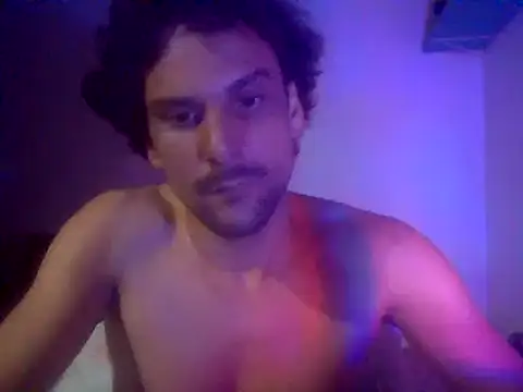 Snapshot of couplemilk chatting on 02/08/25, 03:19 couplemilk online show from 02/08/25, 03:19