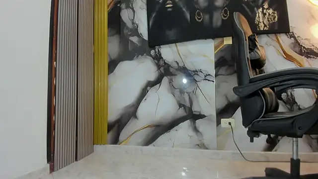 Thomas shelbys online show from 11/09/25, 03:38