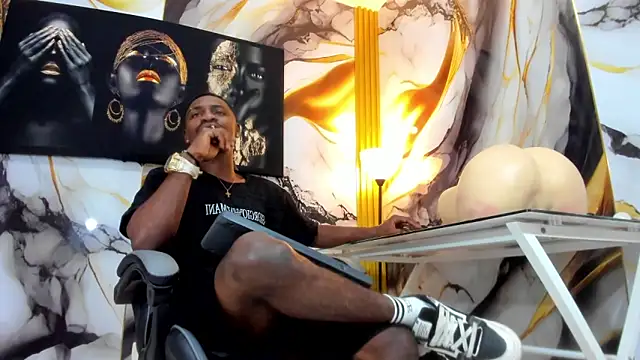 Thomas shelbys online show from 11/18/25, 04:06